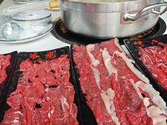 -刘少华贵州小黄牛·鲜牛肉火锅(总店)