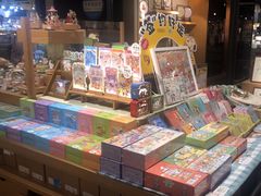 -猫的天空之城概念书店(苏州诚品店)