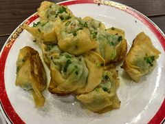 生煎馄饨-小实惠嘉(威海路店)