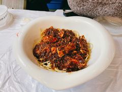 樱桃蟹脚热干面-早酒肖汉老味拌面