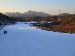 -玉龙滑雪场