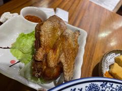鲁氏手撕香酥鸡-馬蘭花開(车站大道店)