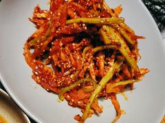 -草家酱蟹炭火烤肉店(珲春南路二店)
