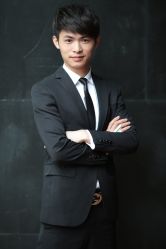 高级发型师tommy翁斌128-CARR SALON
