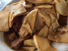 -竹庄餐馆·26年店(南昆山景区店)