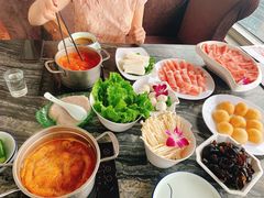 -云中捞高空旋转餐厅(商茂世纪广场店)
