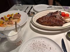 -MONICH牛排融合餐厅(和义大道购物中心店)