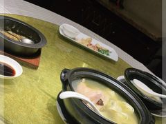 -上海小南国(仲盛世界商城店)