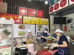 -榮泰米粉湯(Left Shop)