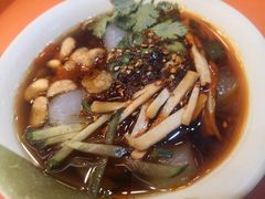 -顺溜·手工刀削面·黑金店(铜锣湾店)