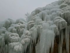 -大平台龙居瀑布旅游区