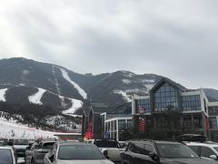 -鳌山滑雪度假区