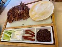 锅塌肘子-御提小馆烤鸭店(陆家嘴店)