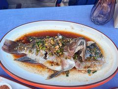 -拾光音乐餐酒吧(告庄星光夜市店)