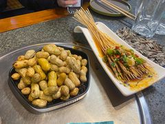 -路边边地标烧烤·川菜·小龙虾·音乐酒馆(良乡长虹店)