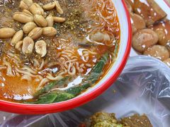 -二钢串叔麻辣烫(华龙大厦店)