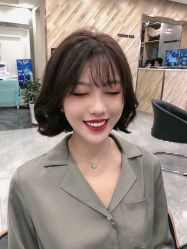 -银星女王公园发型艺术沙龙
