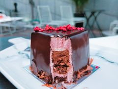 -UNI UNI(环亚凯瑟琳店)