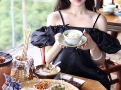 -包整·丝娃娃(甲秀楼景观店)