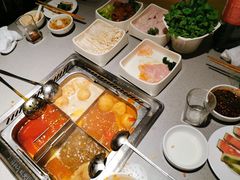 -海底捞火锅鲜切牛肉主题店(长寿路店)