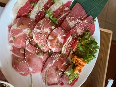 烤肉拼盘-美洲岛烤肉自助餐厅