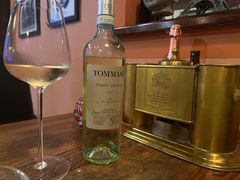 -SISTERS BAR RESTAURANT川意酒馆(嘉善老市H楼店)