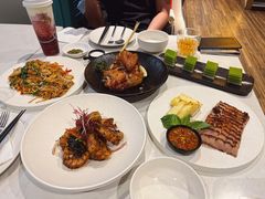-美奈小馆·越南料理(中航城君尚购物中心店)