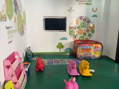 -雅悦齿科(顾村公园店)