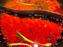 -周小明火锅(黑金冠社区店)