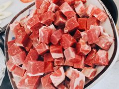 -毛辣果·贵州红酸汤牛肉火锅(西单店)