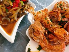 -覃记海鲜美食餐厅