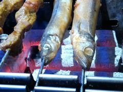 -黑门烤肉