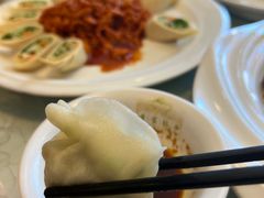 -黄家饺子东北特色菜馆(湖滨商业街店)