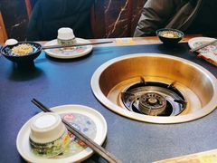 -沸炉重庆老火锅(军事博物馆店)