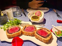 -弦月窗LUNETTE BY AMANDA(复兴路店)