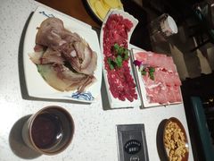 -贵府酸汤牛肉火锅·贵州老字号(飞山街店)