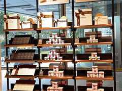 面包甜点陈列柜-Laderach 莱德拉(上海环贸iapm店)