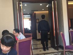 -岭南汇海鲜酒家·粤菜·手工茶点(蛇口店)