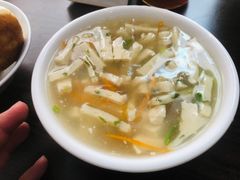 鱼丸豆腐汤-潭式煎包(西航路店)
