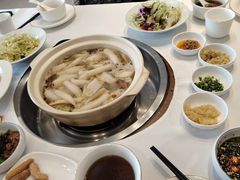 -天宜隆蘑菇宴火锅(石景山旗舰店)