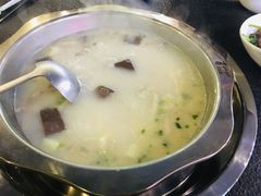 -肖仙仙羊肉汤·始于1996年(郫都店)