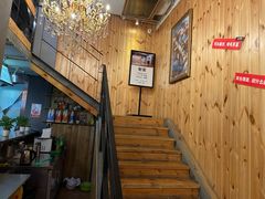-明日世界密室轰趴·剧本桌游·箭馆团建(国贸店)