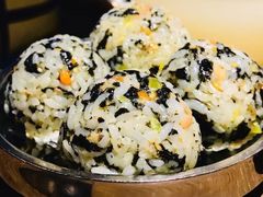 金枪鱼饭团-火炉火自助餐(悠唐购物中心店)