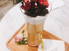 金萱乌龙奶盖-卓花境Flowerwonderland花店