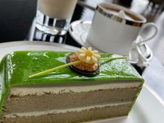 茉莉花茶舒芙蕾蛋糕-君悦酒店·大堂酒吧·高空下午茶·暮色微醺