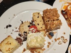 -东方红海鲜百汇(国际大厦店)