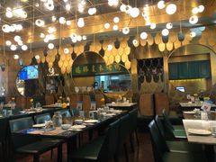 -雀蓝川菜(奥体广场店)