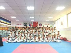 -健成运动中心·体适能跆拳道少儿格斗体考跳绳