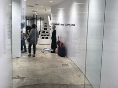 -川久保玲(大阪店)