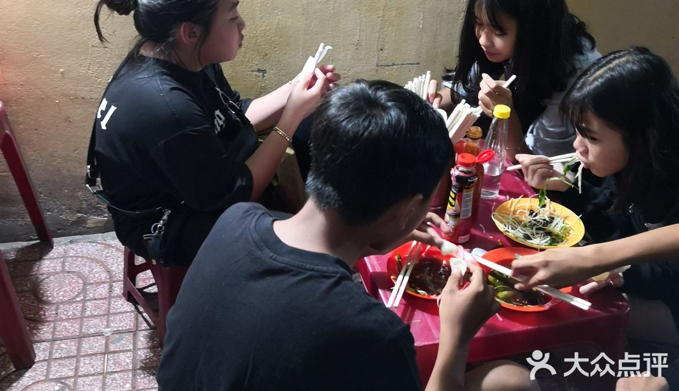 加了白砂糖 但也不是很甜 搭配这个律津吃刚刚好